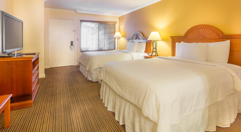 Lemon Tree Hotel & Suites Anaheim